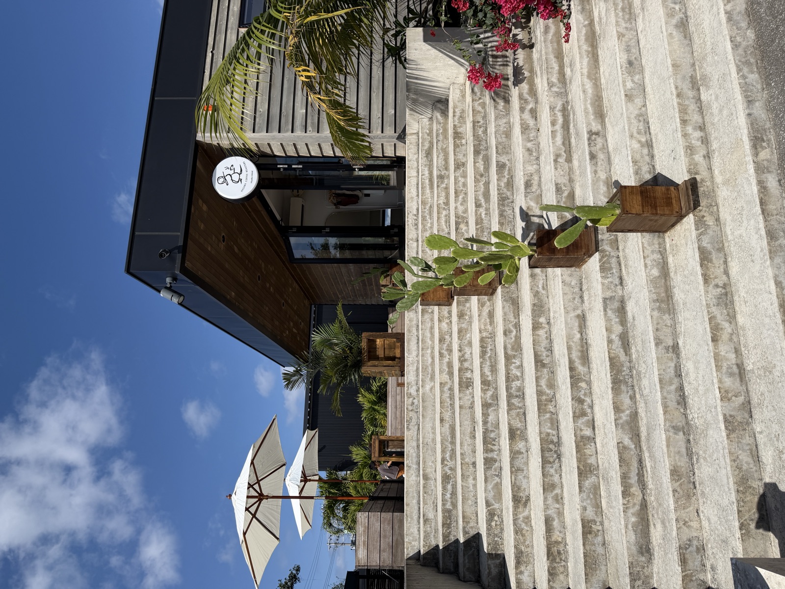 HASABA COFFEE 宮古島本店